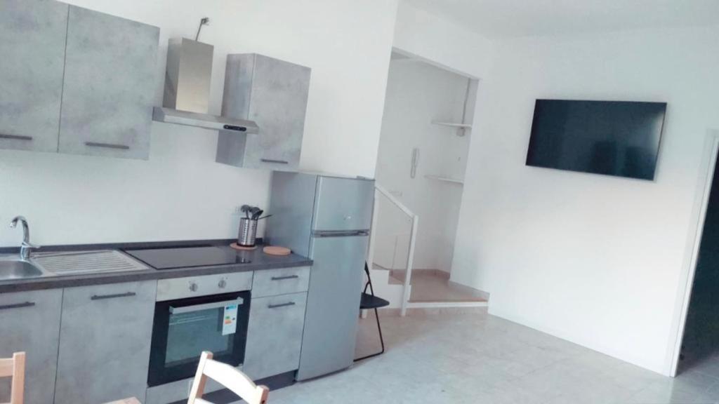 Confortable Milan Apartment Near The Metro Buitenkant foto